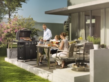 Outdoorchef Gasgrill mit 4 Brenner CANBERRA 4G